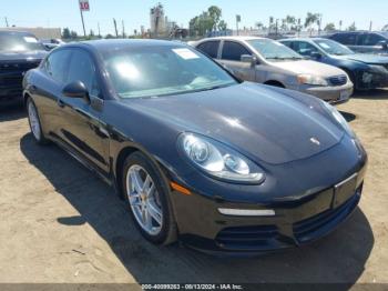  Salvage Porsche Panamera