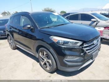  Salvage Hyundai TUCSON