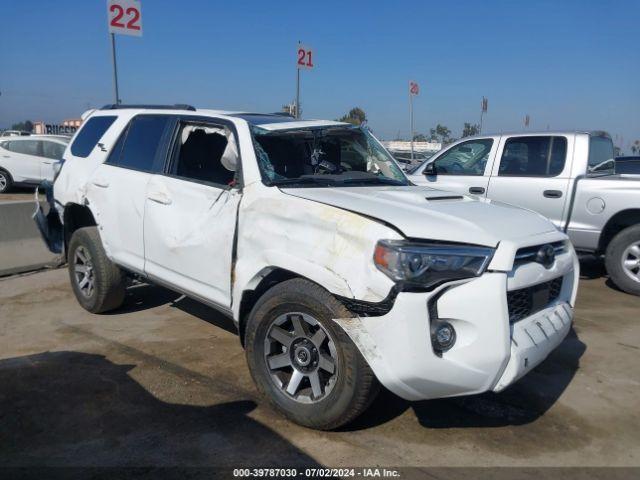  Salvage Toyota 4Runner