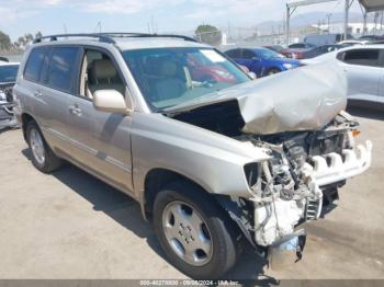  Salvage Toyota Highlander