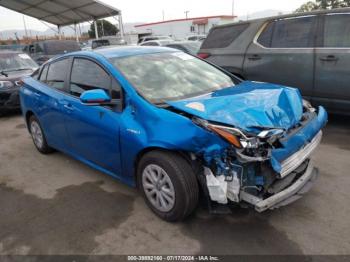  Salvage Toyota Prius