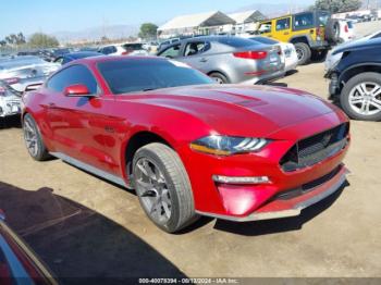  Salvage Ford Mustang