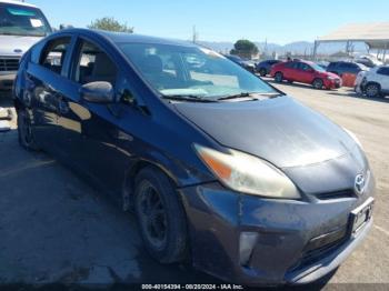  Salvage Toyota Prius