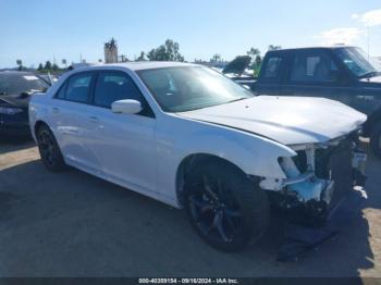  Salvage Chrysler 300