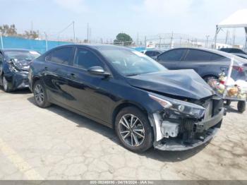  Salvage Kia Forte