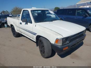  Salvage Toyota Pickup