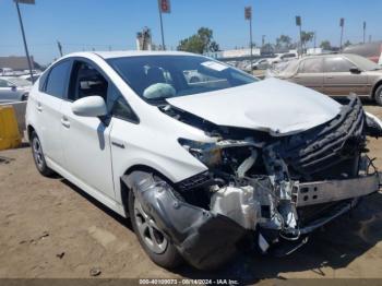  Salvage Toyota Prius