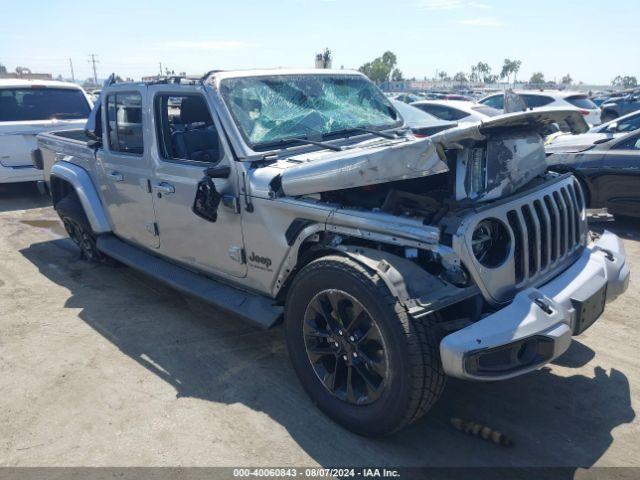  Salvage Jeep Gladiator