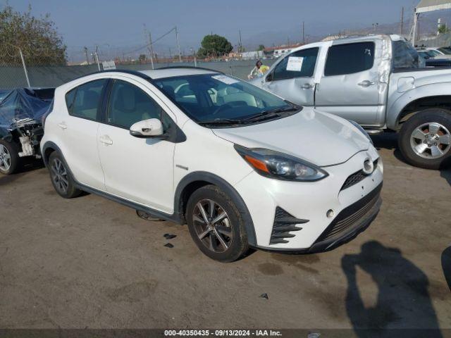  Salvage Toyota Prius c