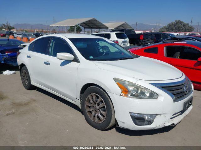  Salvage Nissan Altima