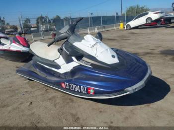  Salvage Yamaha Waverunner