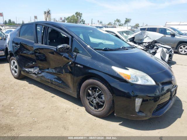  Salvage Toyota Prius