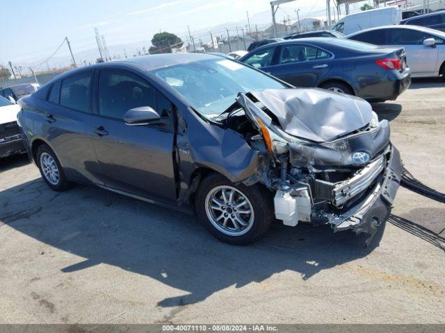  Salvage Toyota Prius