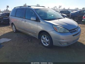  Salvage Toyota Sienna