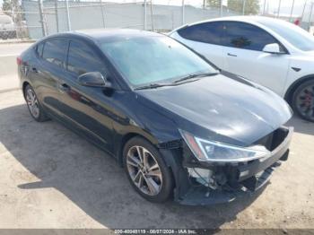  Salvage Hyundai ELANTRA