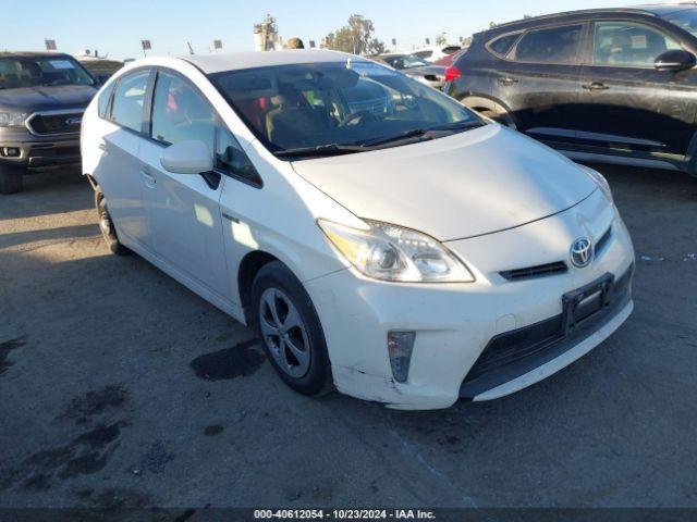  Salvage Toyota Prius