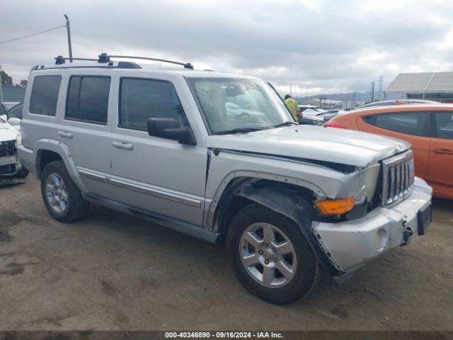  Salvage Jeep Commander