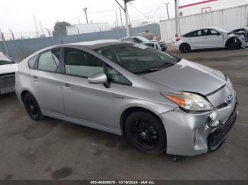  Salvage Toyota Prius