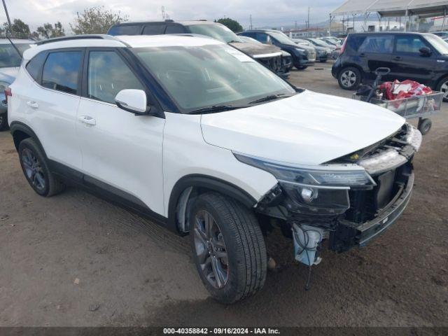  Salvage Kia Seltos