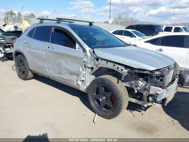  Salvage Mercedes-Benz GLA