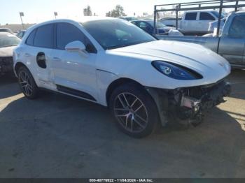  Salvage Porsche Macan