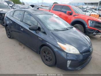  Salvage Toyota Prius