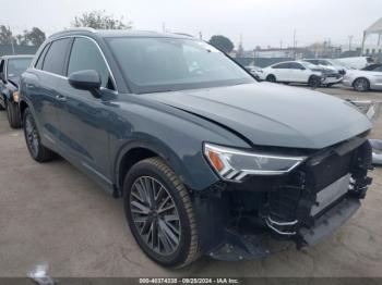  Salvage Audi Q3