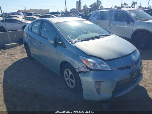  Salvage Toyota Prius