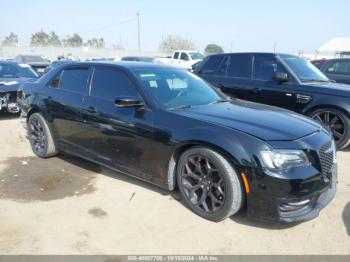  Salvage Chrysler 300