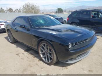  Salvage Dodge Challenger