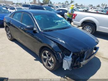  Salvage Hyundai ELANTRA