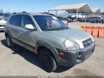  Salvage Hyundai TUCSON