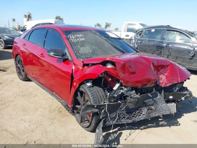  Salvage Hyundai ELANTRA