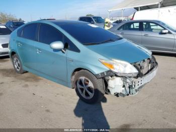  Salvage Toyota Prius