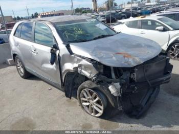  Salvage Kia Sorento