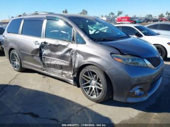  Salvage Toyota Sienna