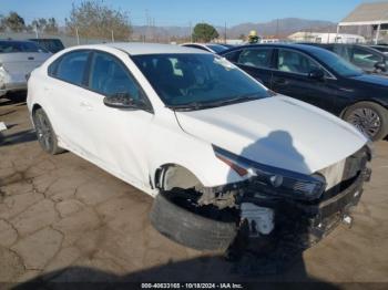  Salvage Kia Forte