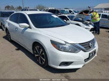  Salvage Nissan Altima