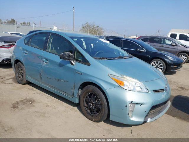  Salvage Toyota Prius