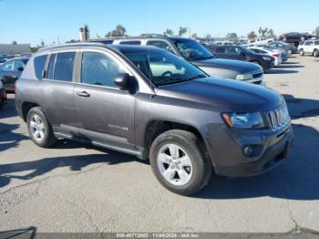  Salvage Jeep Compass