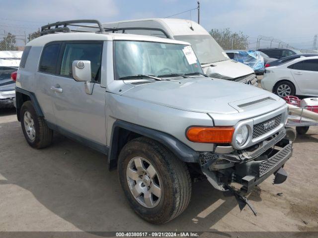  Salvage Toyota FJ Cruiser