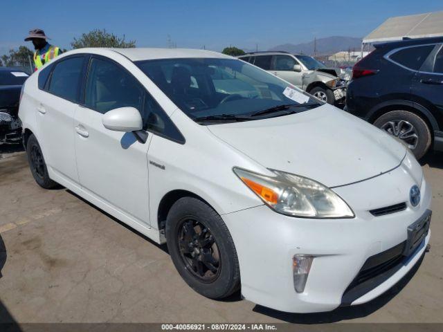  Salvage Toyota Prius