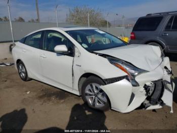  Salvage Toyota Prius