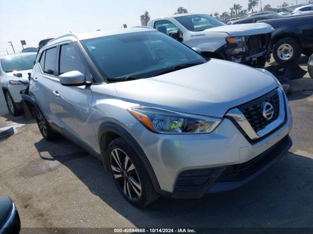  Salvage Nissan Kicks