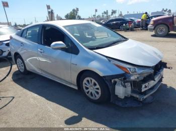  Salvage Toyota Prius