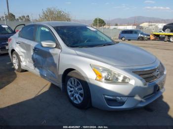  Salvage Nissan Altima