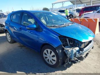  Salvage Toyota Prius c