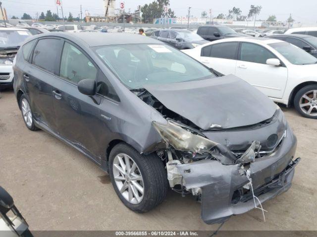  Salvage Toyota Prius v