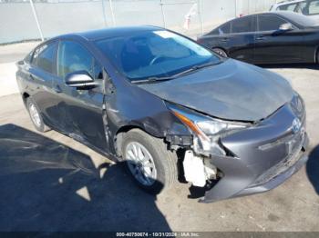  Salvage Toyota Prius