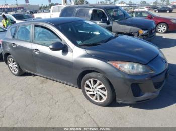  Salvage Mazda Mazda3